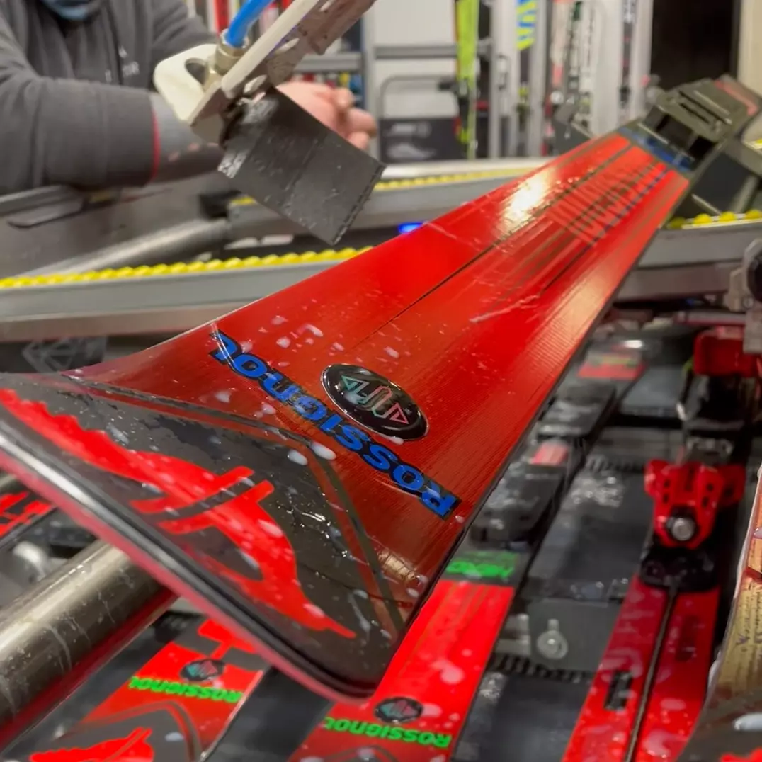 Warsztat woskowania Wypożyczalnia nart Mezzana Marilleva