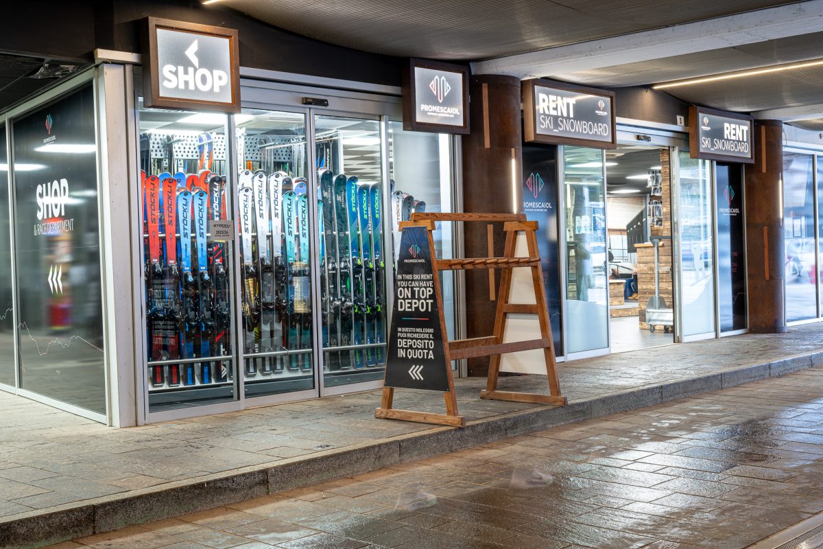 Stöckli e Van Deer: sci premium a noleggio a Folgarida